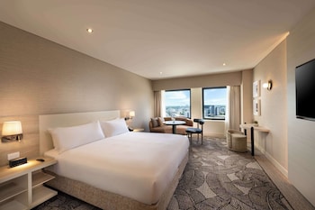 King Executive Room with View