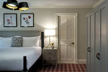 Room, 1 Queen Bed, Ground Floor
