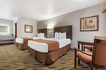 Standard Room, 2 Double Beds, Non Smoking