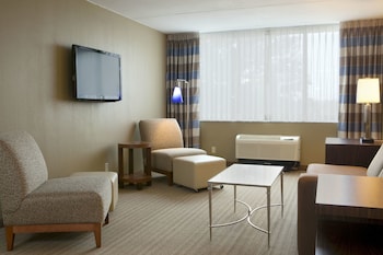 Room (Parlor)