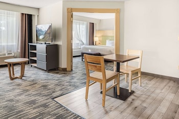 Suite, 2 Bedrooms, Non Smoking (Extended Stay)