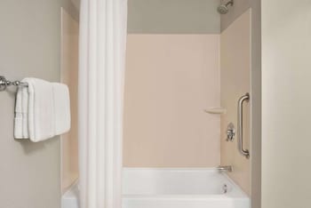 Room, 1 King Bed, Accessible, Non Smoking (Dog Friendly)