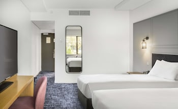 Deluxe Room, 2 Twin Beds, Non Smoking