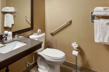 Standard Room, 2 Queen Beds, Accessible, Bathtub