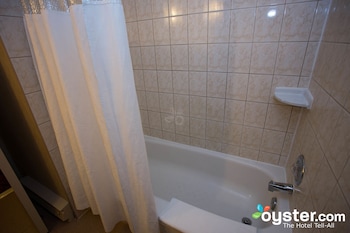 Room, 2 Queen Beds, Accessible, Non Smoking (Mobility Accessible)