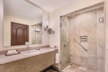 Business Room, 1 King Bed (Standard)