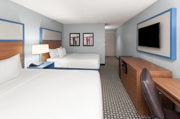 Room, 2 Double Beds, Accessible, Non Smoking (Mobility, Tub w/ Grab Bars)