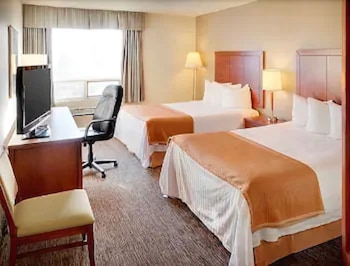 Room, 2 Queen Beds, Non Smoking