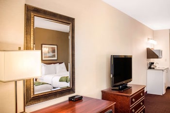 Standard Room, 2 Queen Beds, Non Smoking