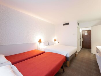 Standard Room, Multiple Beds