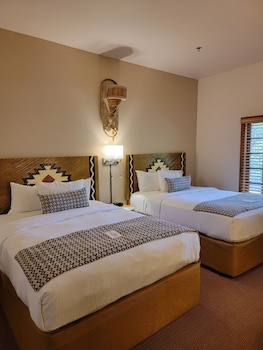 Suite, Multiple Beds (Santa Fe)
