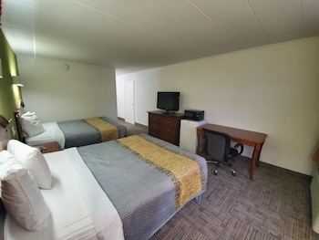 Double Room, 2 Queen Beds, Non Smoking