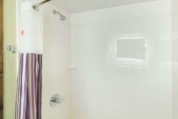 Room, 2 Queen Beds, Non Smoking