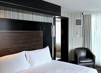Suite (Director Suite)