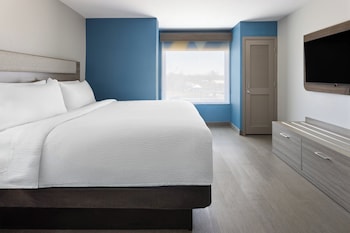 Suite, 1 King Bed