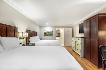 Room, Accessible (Two Queen)