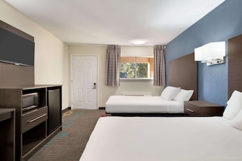 Double Room, 2 Double Beds, Smoking