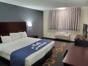 One King Bed, Non-Smoking