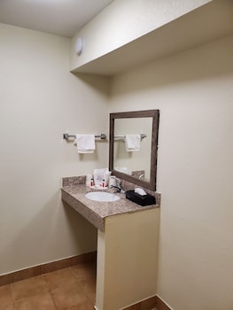 Room, 2 Double Beds, Accessible, Non Smoking (Mobility)