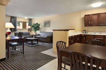 Suite, 1 King Bed, Smoking (One-Bedroom)