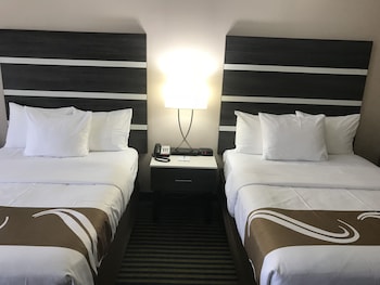 Standard Room, 2 Double Beds, Non Smoking