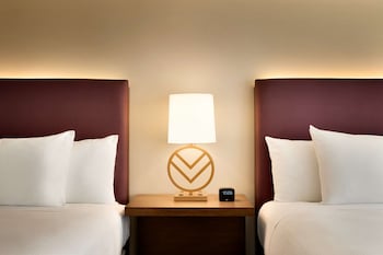 Suite, 2 Queen Beds, Accessible (Hearing)