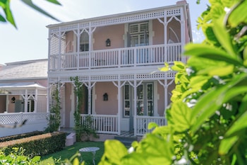Deluxe Suite (Garden Cottage)
