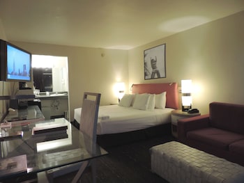 Deluxe Business Room, 1 King bed