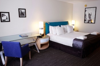 Deluxe Room, 1 King Bed