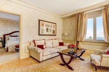Deluxe Suite, Sea View