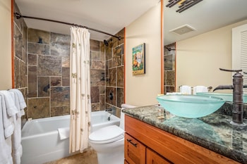 Suite, 1 Bedroom, 2 Bathrooms, Oceanfront