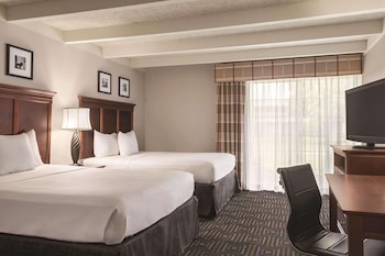 Suite, Multiple Beds, Non Smoking (Efficiency, Upgrade)