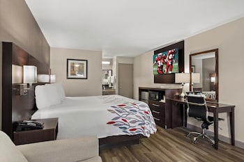 Deluxe Room, 2 Double Beds, Accessible, Non Smoking (Roll-In Shower)
