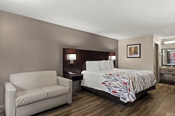 Superior Room, 1 King Bed, Smoking