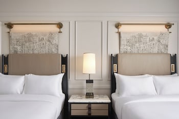 Pfister Double Suite