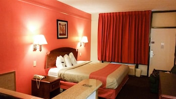 Standard Room, 1 King Bed, Non Smoking