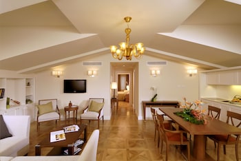 Romantic Suite, Mountain View, SPA access included