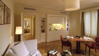 Prestige Suite Villa, SPA access included