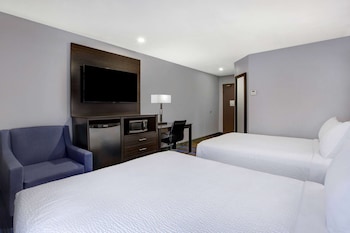 Room, 2 Queen Beds, Non Smoking