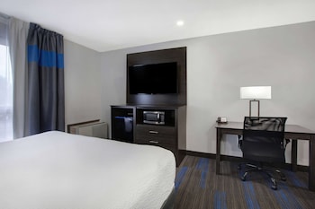 Room, 1 King Bed, Non Smoking (Second Floor)