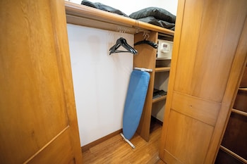 Classic Room, 1 Queen Bed