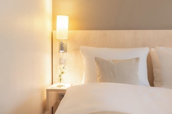 Standard Room, 1 Queen Bed, Accessible