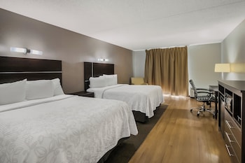 Premium Room, 2 Queen Beds (Upgraded Bedding & Snack, Smoke Free)