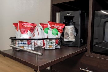 Premium Room, 2 Queen Beds (Upgraded Bedding & Snack, Smoke Free)