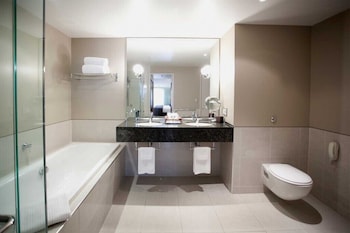 Superior Room, 1 King Bed (Residence)