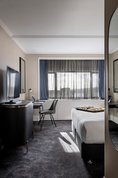 Superior Room, 1 King Bed (Executive)