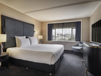 Junior Suite, 1 King Bed