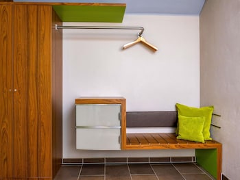 Room, 1 King Bed (Sleep)