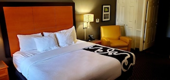 Deluxe Room, 1 King Bed, Accessible, Non Smoking (Mobility)