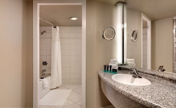 Signature Room, 2 Double Beds